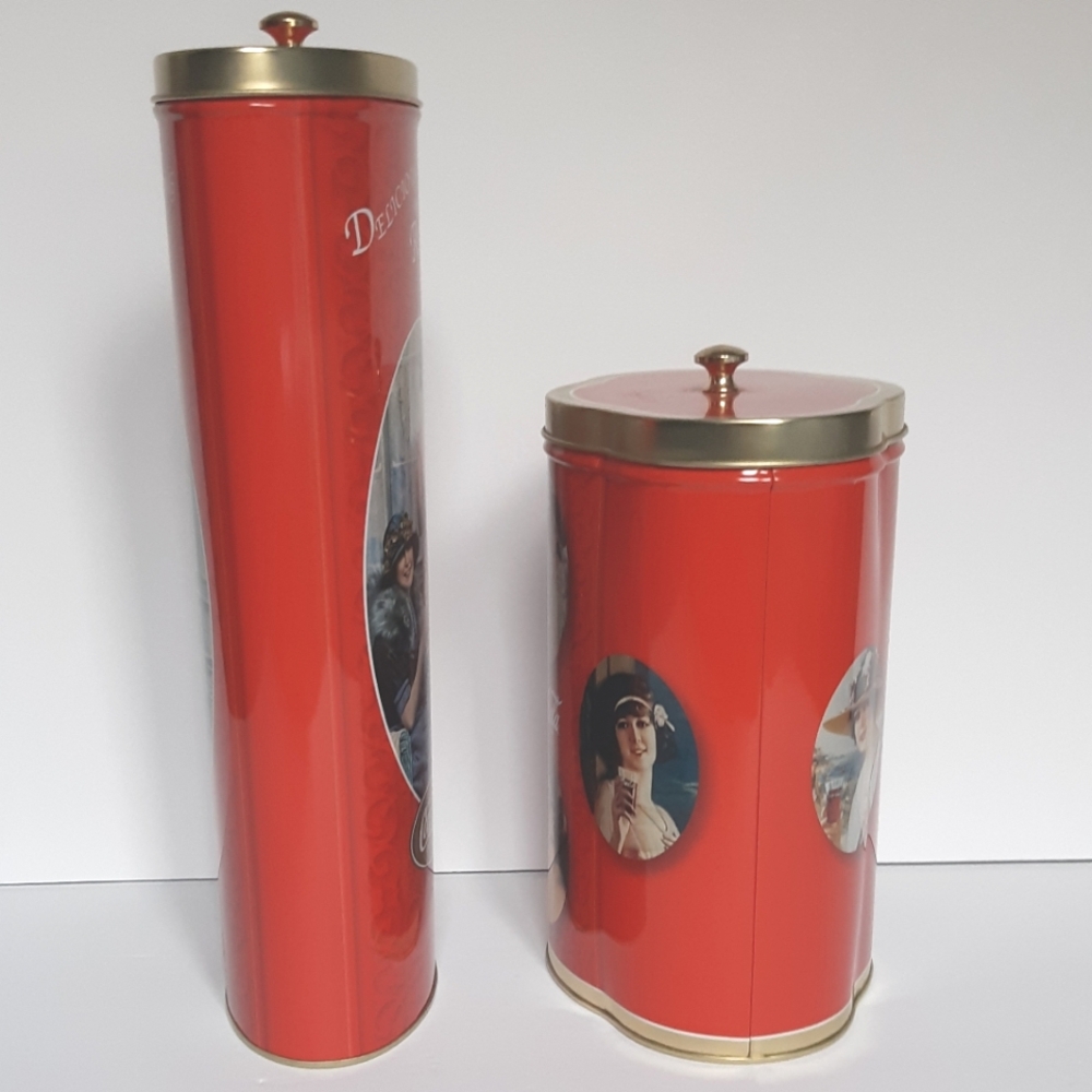 2 Coca-Cola oval tins - Picture 2 of 7